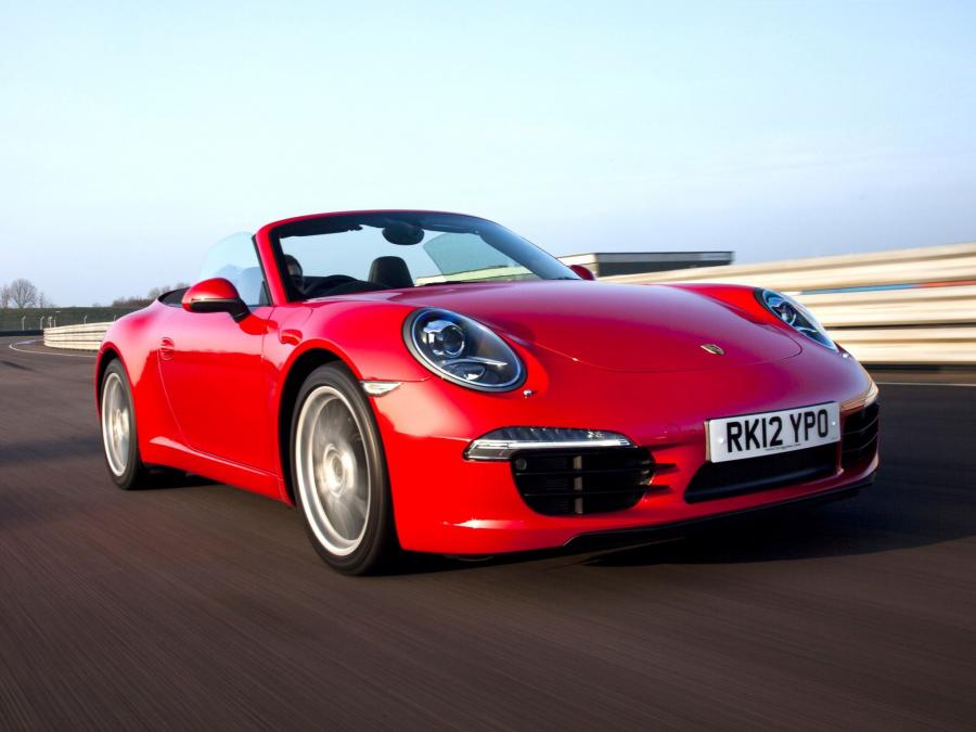  Porsche 911 Carrera Cabriolet 2011 года  (UK) (фото 4 из 9)